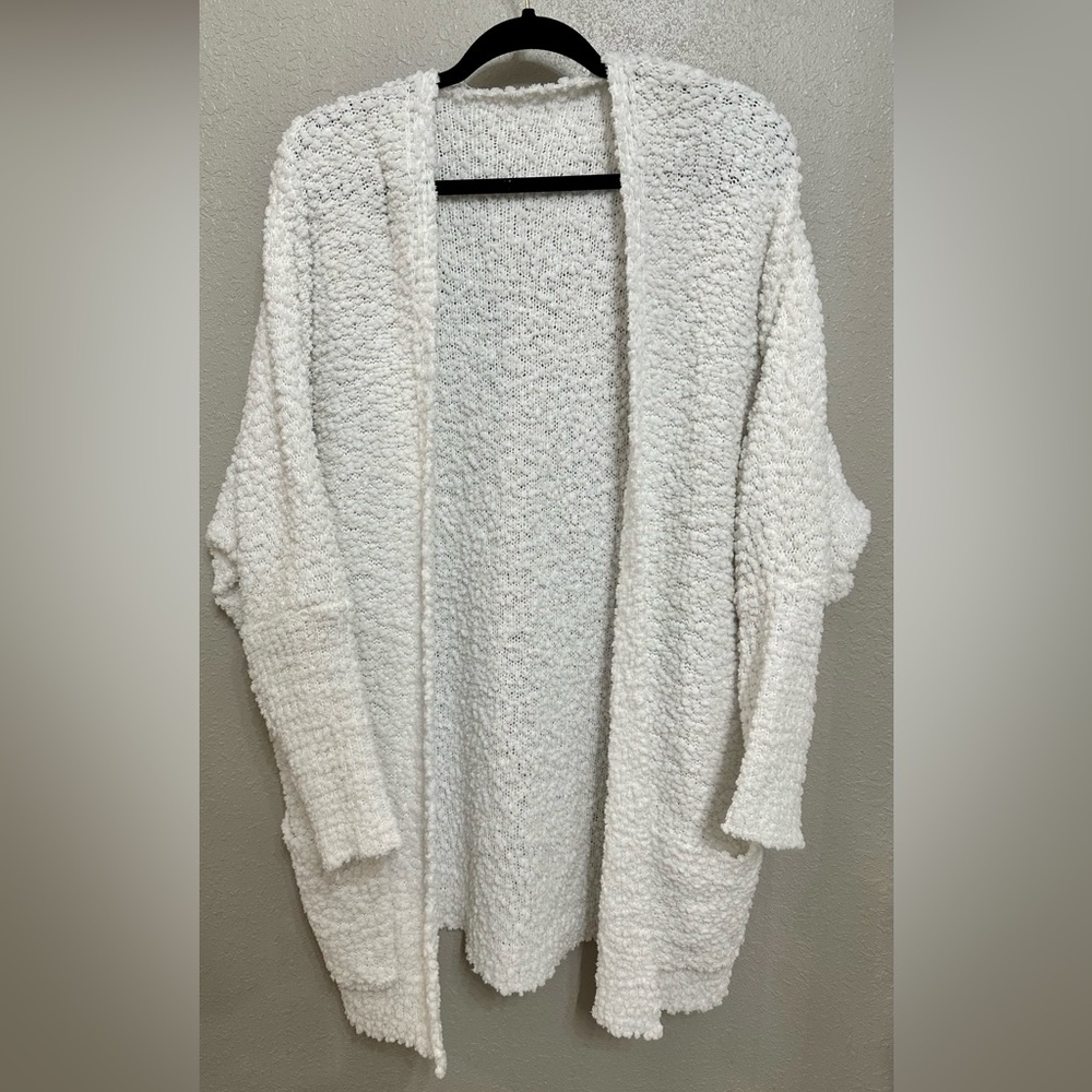 Amazon White fluffy cardigan size XL
